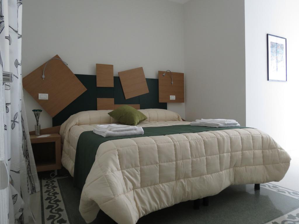 Bed and Breakfast Adriano Augusto Roma Habitación foto